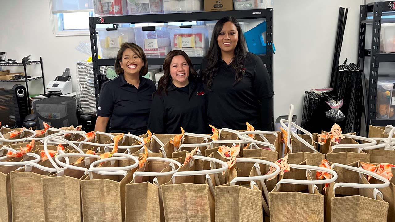 Saving Innocence Volunteers packing bags